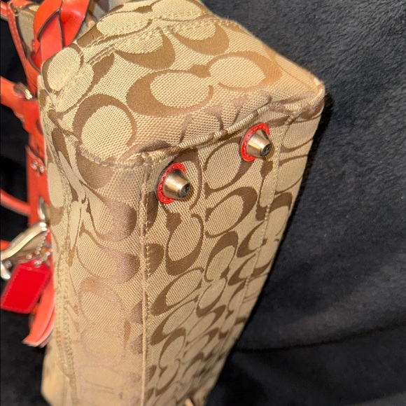 Coach Vintage Authentic Orange Beige shoulder Bag - Picture 10 of 16